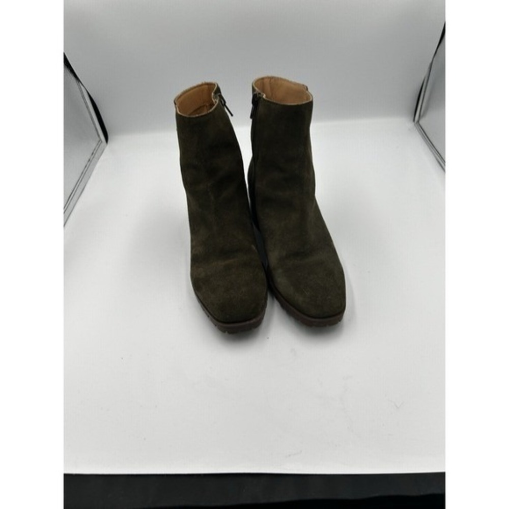 Women's Crown Vintage Olive Suede Boots Size 6 Cute Boots!